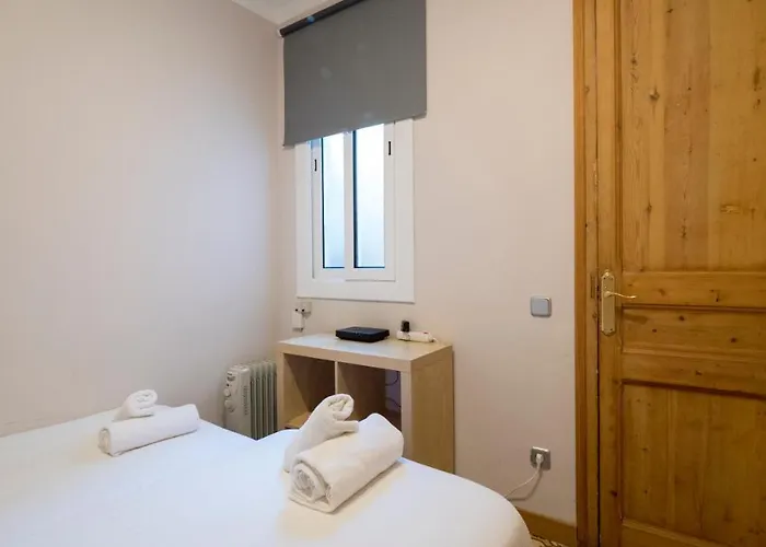 Acogedor De 2 Apartment *